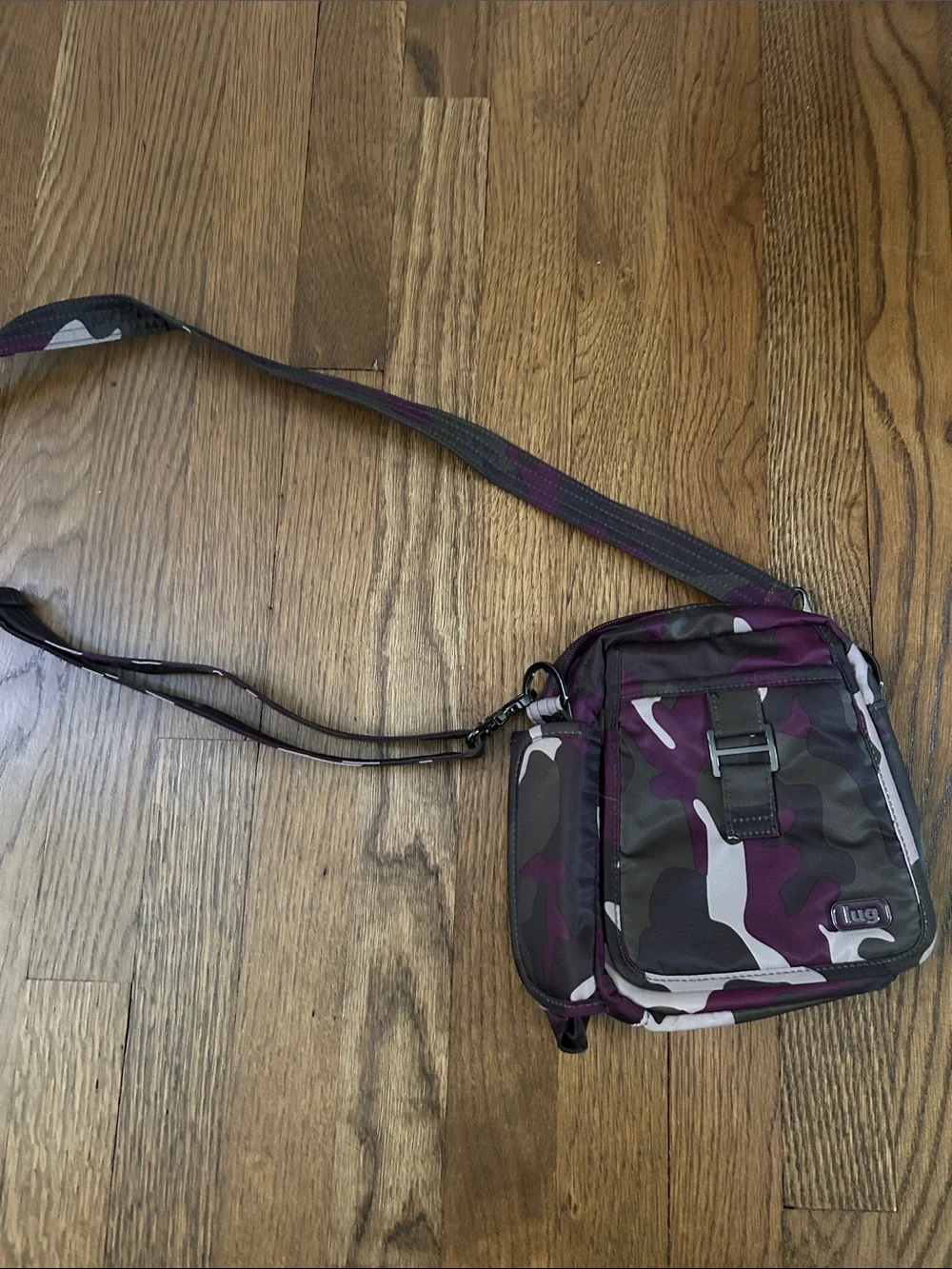 Lug Can Can Crossbody Bag